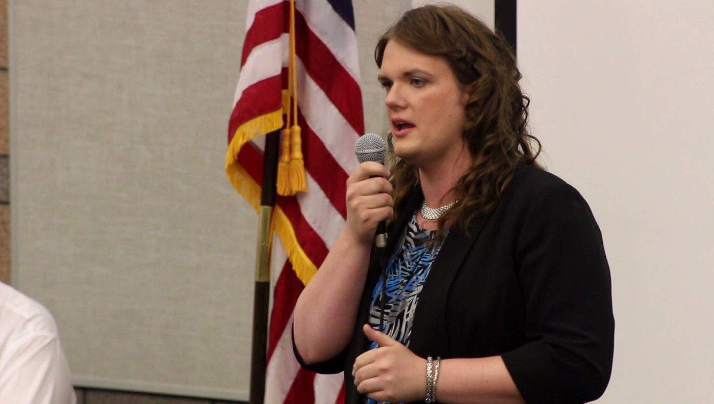 Misty K. Snow at Tonaquint Intermediate School debating against Jonathan Swinton. Both are seeking the Democratic nomination for senate on the June 28 primary election, St. George, Utah, June 14, 2016 | Photo by Mori Kessler, St. George News