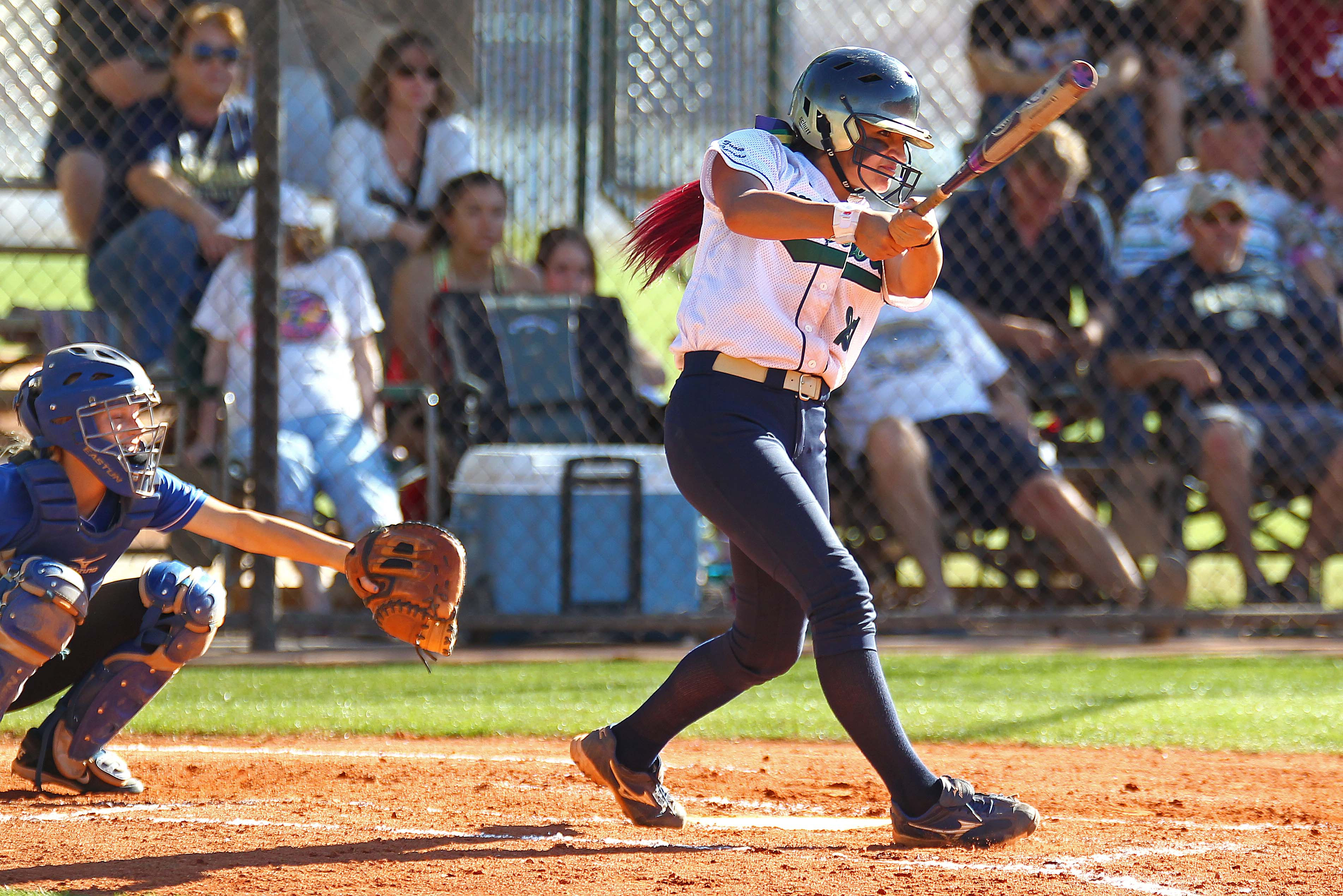 Region 9 softball: Warriors hold onto first place with narrow win over ...