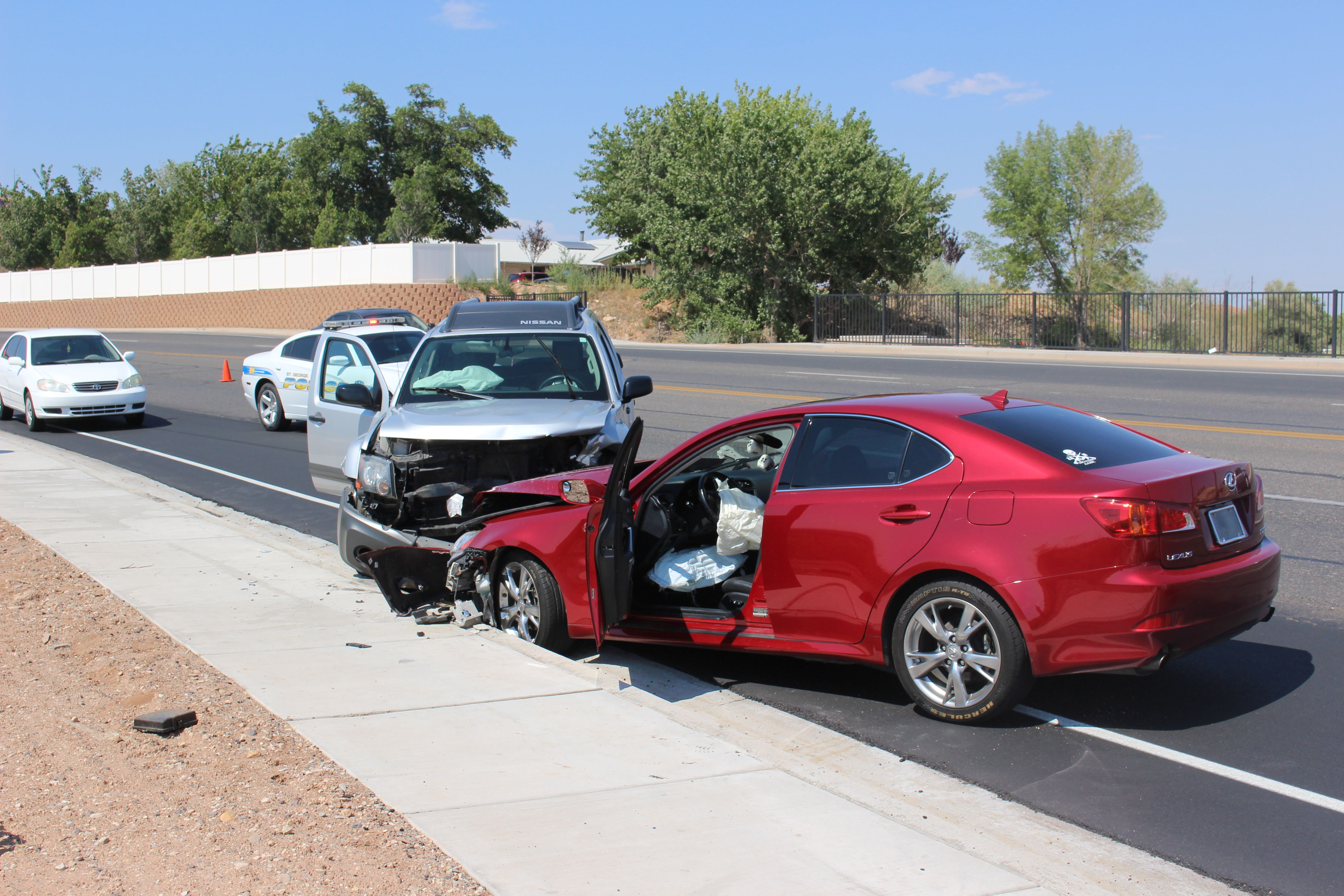 2 vehicle collision on River Road; neither at fault Cedar City News
