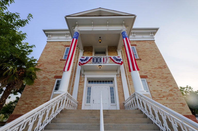 Historic pioneer courthouse reopens on Pioneer Day St News