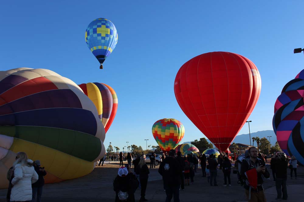 Hundreds of spectators turn out for 8th annual ‘Mesquite Balloon