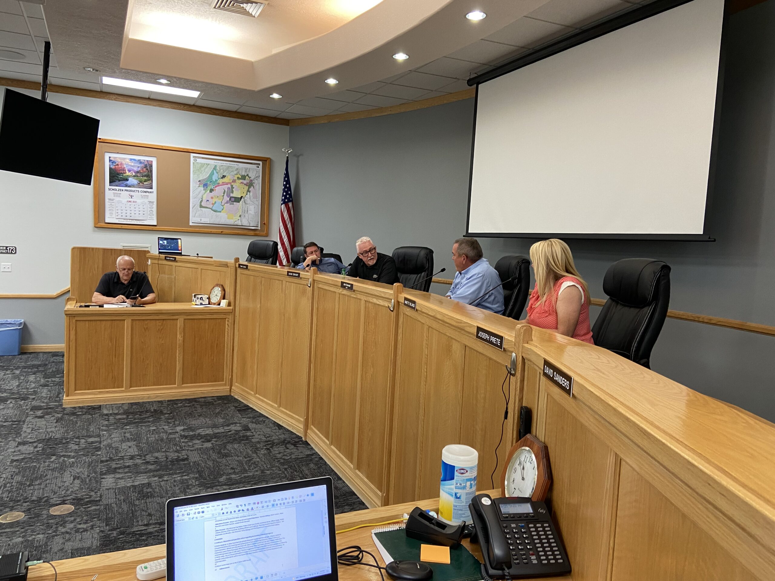Hurricane City Council passes resolution banning use of fireworks