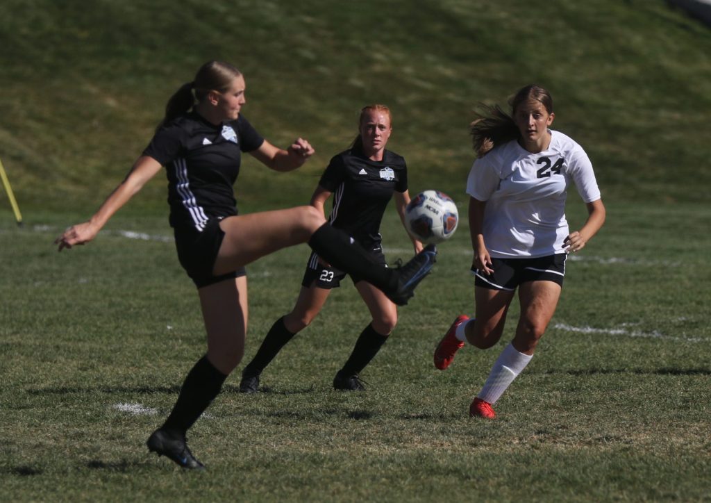 Utah Tech sports roundup: Soccer teams earn victories; women's golf  concludes with 9th-place finish – Cedar City News