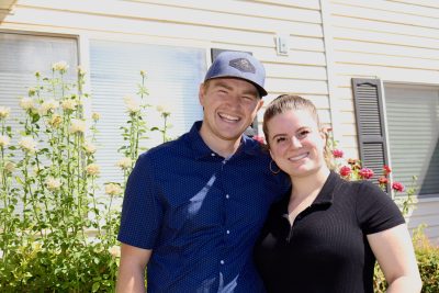 Boba Go owners Trent and Alexis Anderson smile for the camera, Aug. 31, 2022 | Photo by Jessi Bang, St. George News