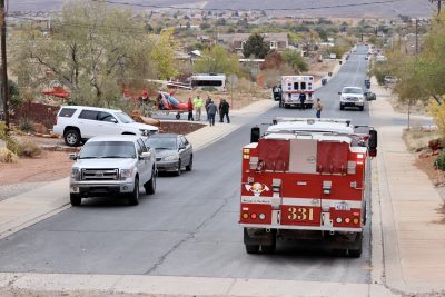 Emergency personnel secure the scene during the rescue of a fallen hiker, Ivins, Utah, Dec. 5, 2022 | Photo by Jessi Bang, St. George News