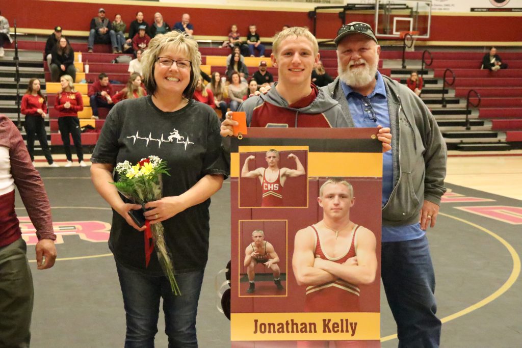 A clean finish: Retiring Cedar wrestling coach Luke Payne, seniors