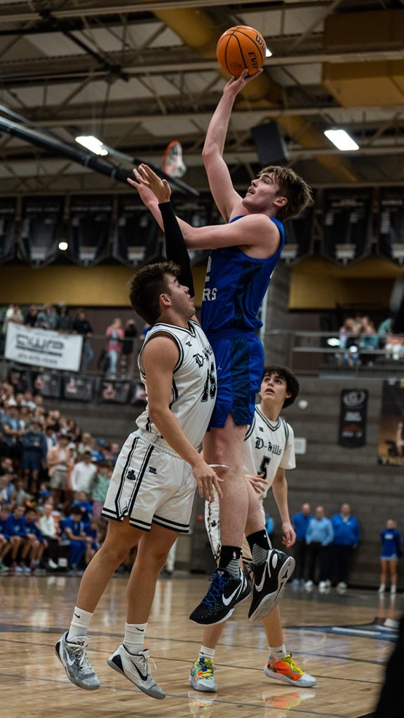 Region 10 boys basketball: Unbeaten Dixie edges toward title; Desert Hills,  Snow Canyon also win – St George News